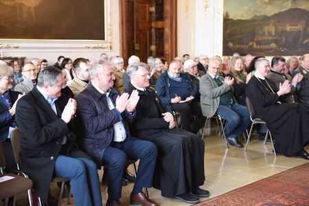 Ostermarkt und Sonderausstellung im Stift Göttweig wurden eröffnet